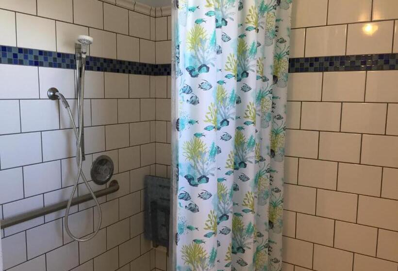 غرفة قياسية لذوى الاحتياجات الخاصة, Beach Bungalow Inn And Suites
