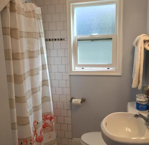 غرفة ديلوكس, Beach Bungalow Inn And Suites