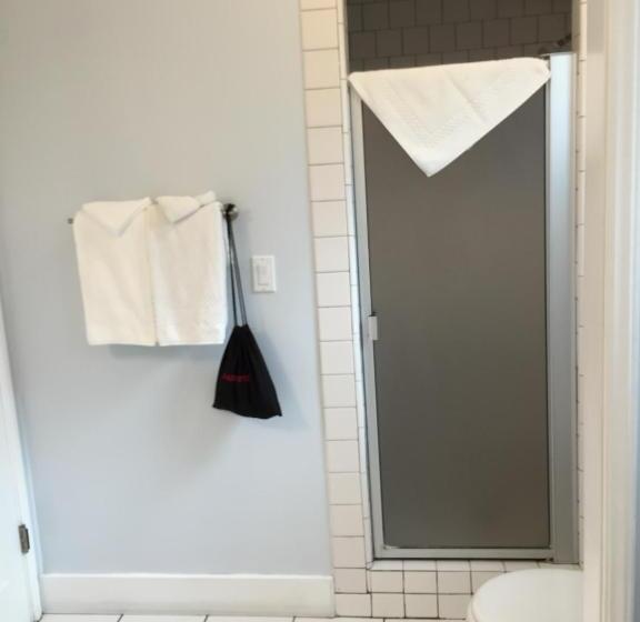 غرفة ديلوكس عائلية, Beach Bungalow Inn And Suites