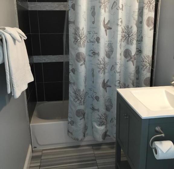 스탠다드 룸 킹사이즈 침대, Beach Bungalow Inn And Suites