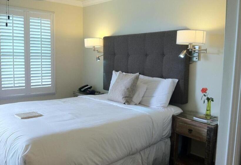 디럭스 룸, Beach Bungalow Inn And Suites