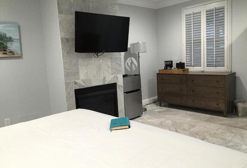 غرفة ديلوكس سرير كينج, Beach Bungalow Inn And Suites