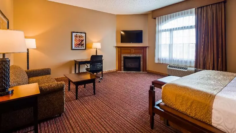 スタンダードルーム, Best Western Plus Dutch Haus Inn And Suites