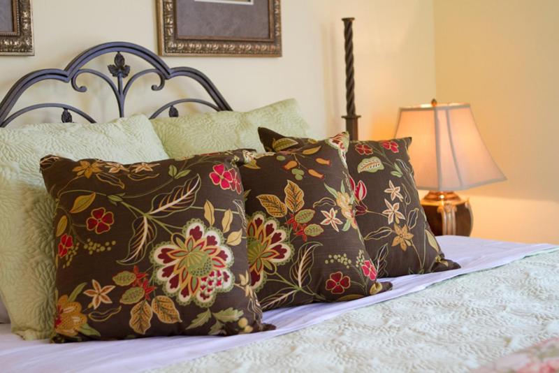 غرفة قياسية سرير كينج, Blue Heron Inn