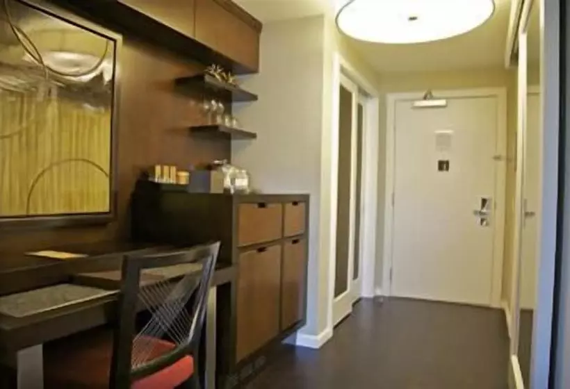 デラックスルーム, Chumash Casino Resort
