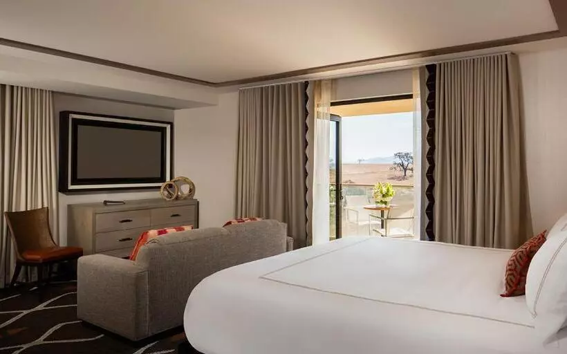 キングサイズベッドのジュニアスイート, Chumash Casino Resort