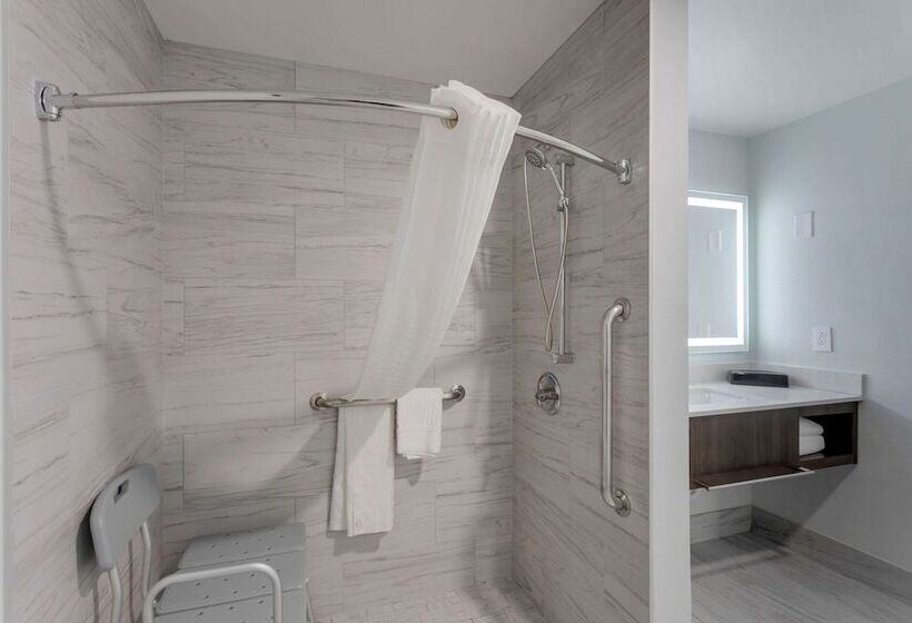 סוויטה, Comfort Suites Mt. Julietnashville Area