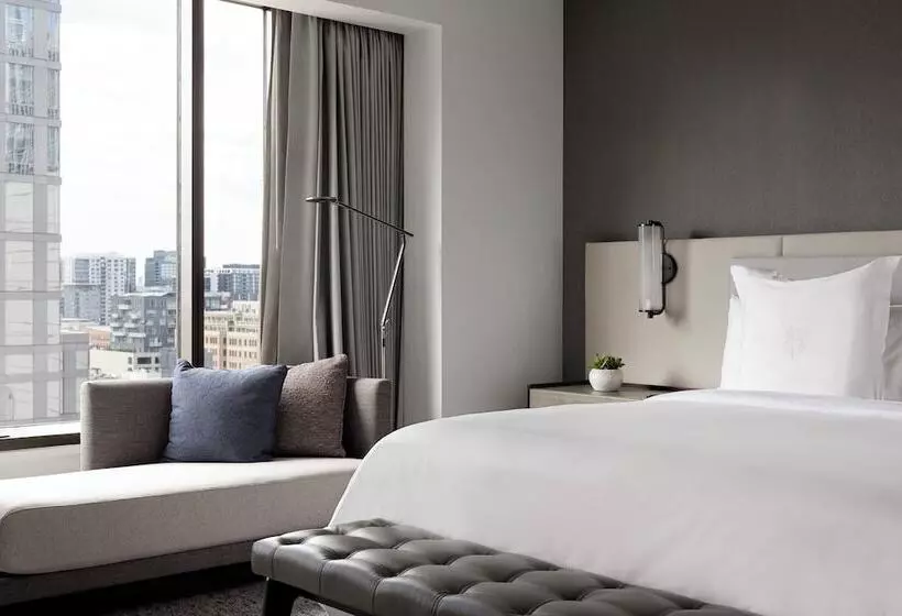 デラックスルーム, Four Seasons Hotel Denver