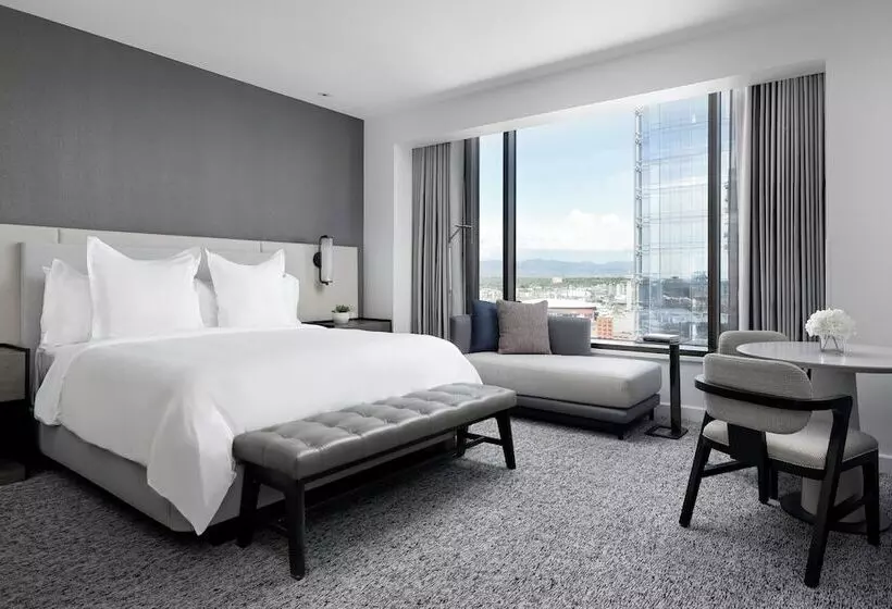 障害者適応デラックスルーム, Four Seasons Hotel Denver