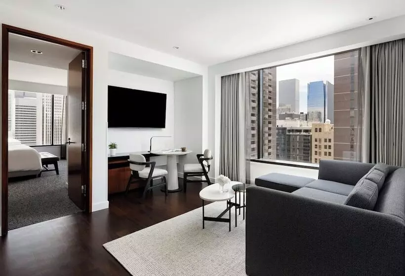 身障者適用スイートルーム, Four Seasons Hotel Denver