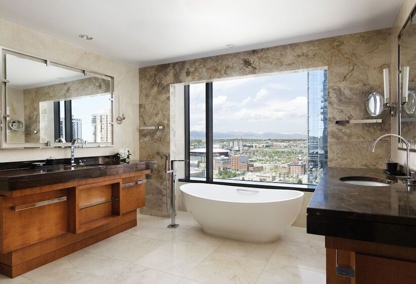 プレミアムスイート, Four Seasons Hotel Denver