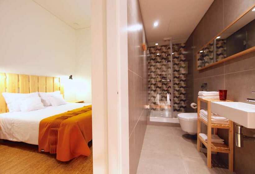 اتاق استاندارد, Hall Chiado