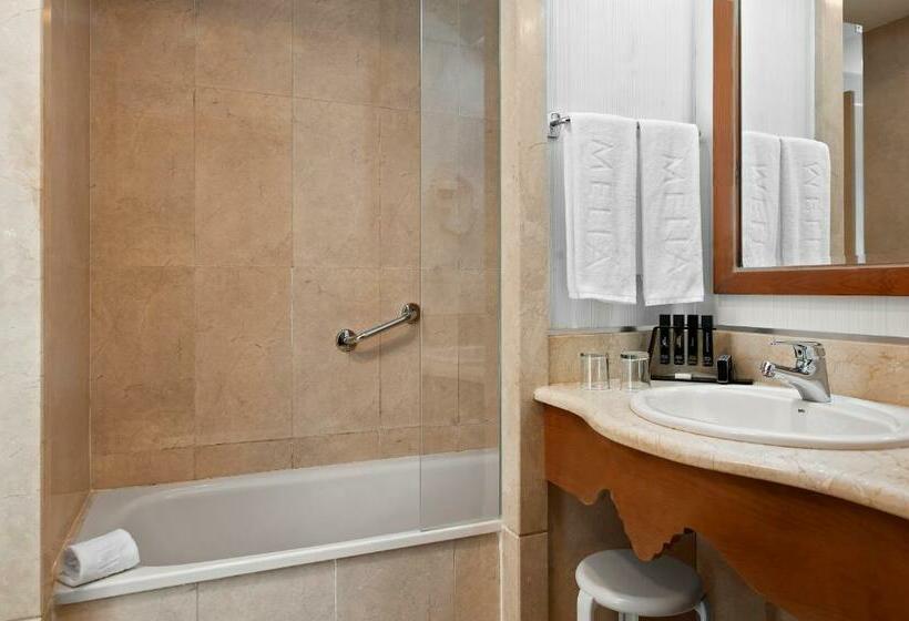 חדר משפחתי מקשר, Meliá Isla Canela