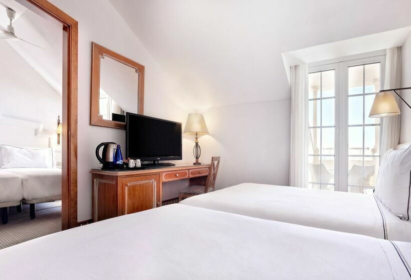 חדר משפחתי מקשר, Meliá Isla Canela