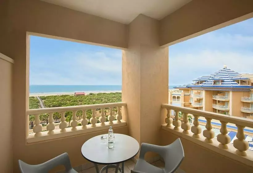 سوییت جونیور با چشم‌انداز دریا, Meliá Isla Canela