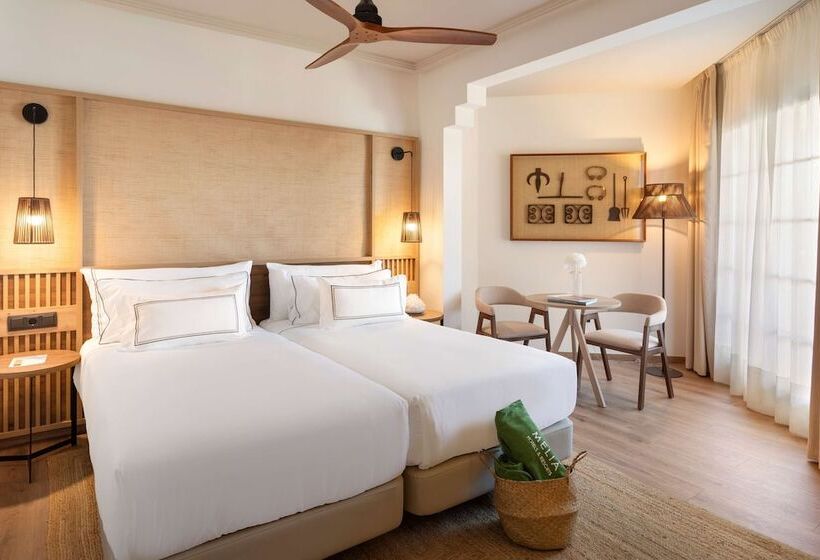 带海景的标准房, Meliá Isla Canela