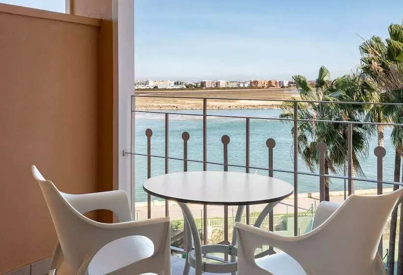 اتاق استاندارد با چشم‌انداز دریا, Meliá Isla Canela