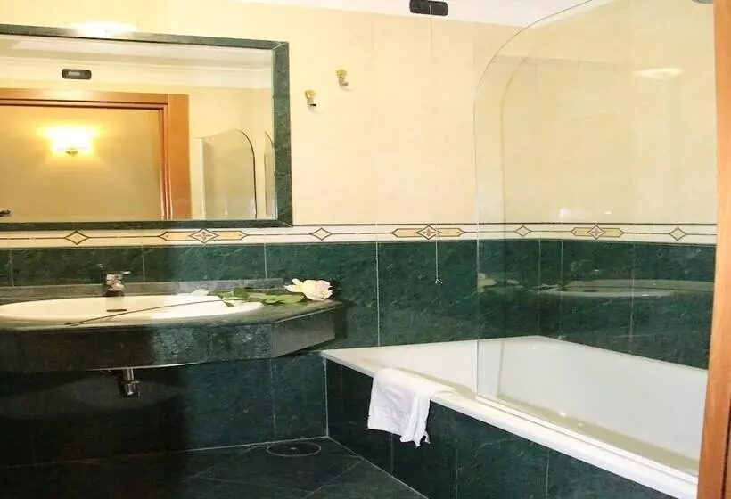 اتاق سوپریور, Mirage
