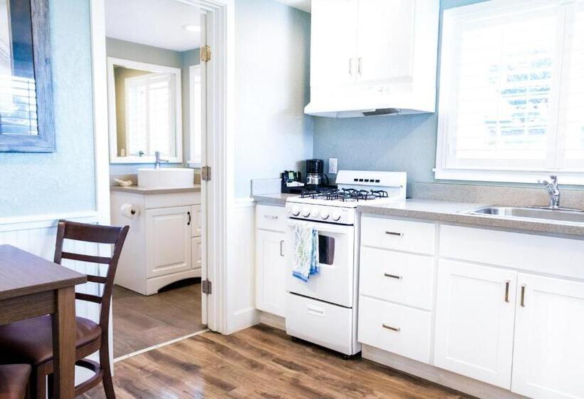 غرفة ديلوكس, Ocean Echo Inn & Beach Cottages