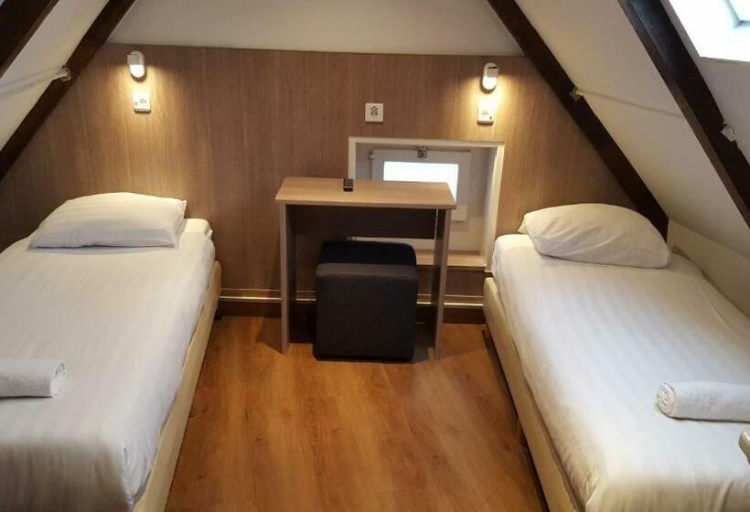 חדר סטנדרט חדר אמבטיה משותף, Old Quarter