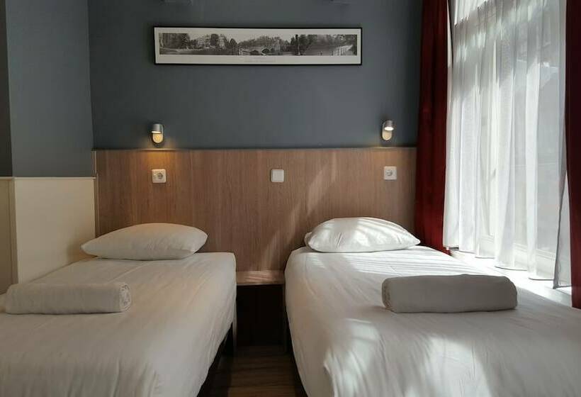 חדר סטנדרט, Old Quarter