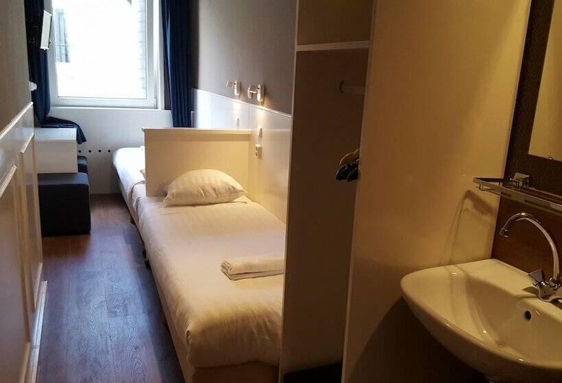 חדר סטנדרט, Old Quarter