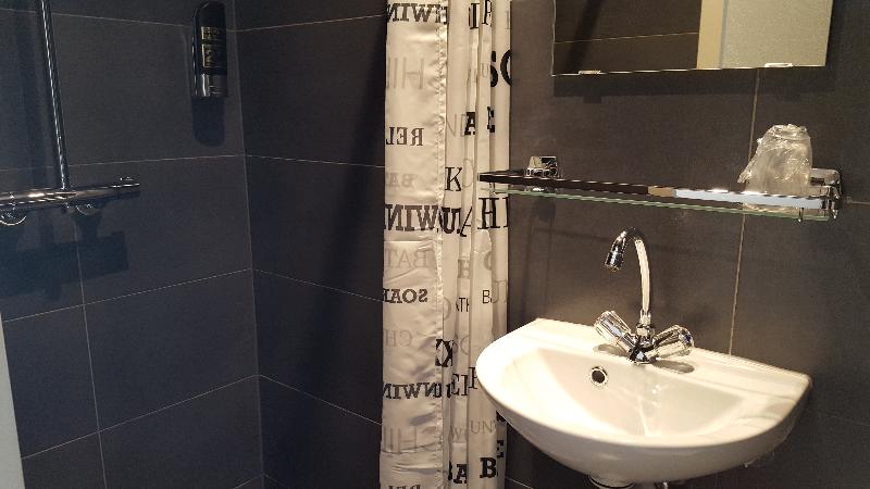 חדר סטנדרט יחיד, Old Quarter