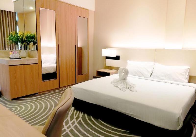 Quarto Deluxe, Regalia Upper View