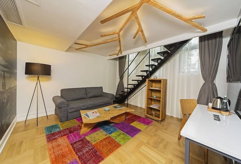 חדר דופלקס, The Purl Boutique