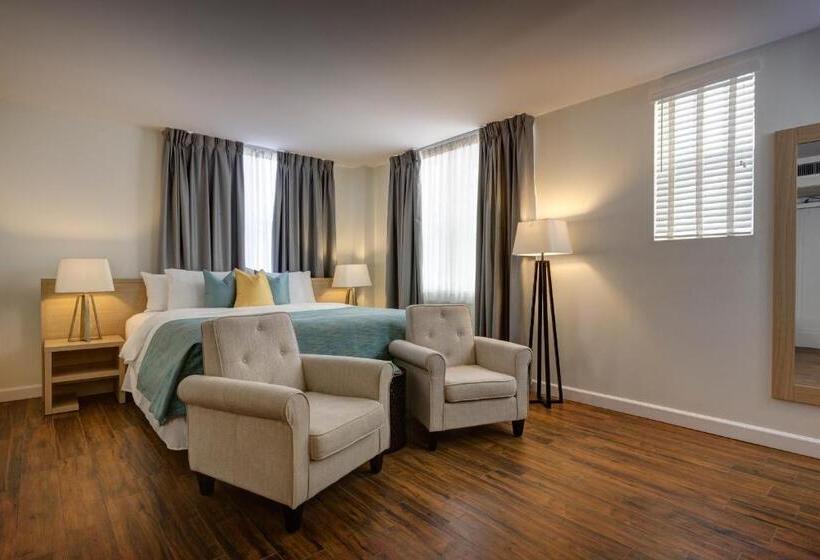اتاق لوکس با تخت بزرگ, Villa Italia South Beach