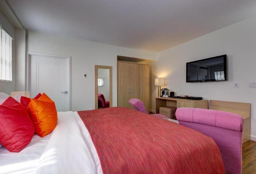 اتاق لوکس با تخت بزرگ, Villa Italia South Beach