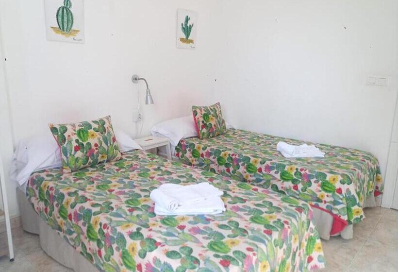 스탠다드 룸, La Moraga De Poniente Malaga Hostel