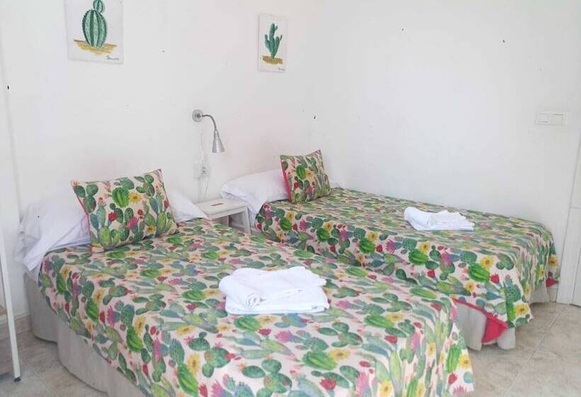스탠다드 룸, La Moraga De Poniente Malaga Hostel