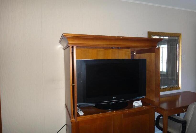 Номер Стандарт, Budget Motor Inn  Mahopac