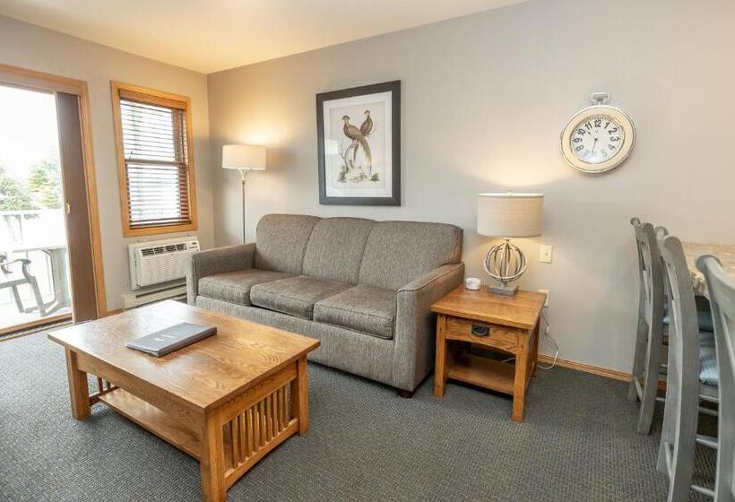 Люкс, Westwood Shores Waterfront Resort