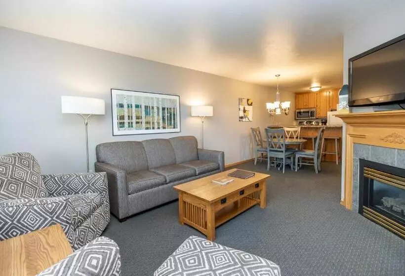 سوئیت پریمیوم 2 خوابه, Westwood Shores Waterfront Resort