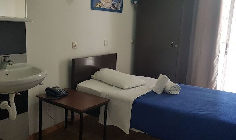 스탠다드 싱글 룸 공동욕실, Sparta Team