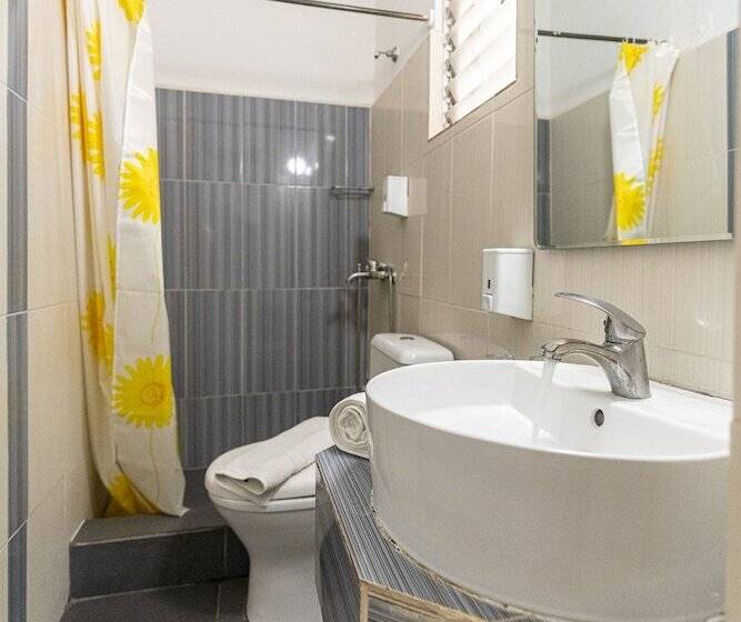 이코노미 룸, Sparta Team