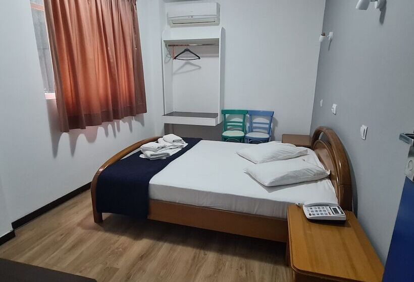 이코노미 룸, Sparta Team