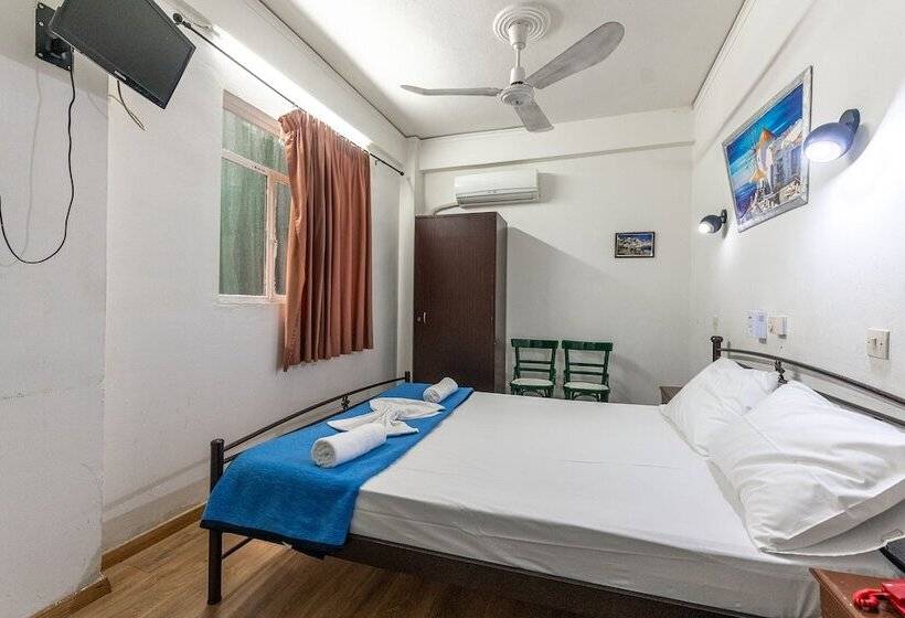 이코노미 룸, Sparta Team