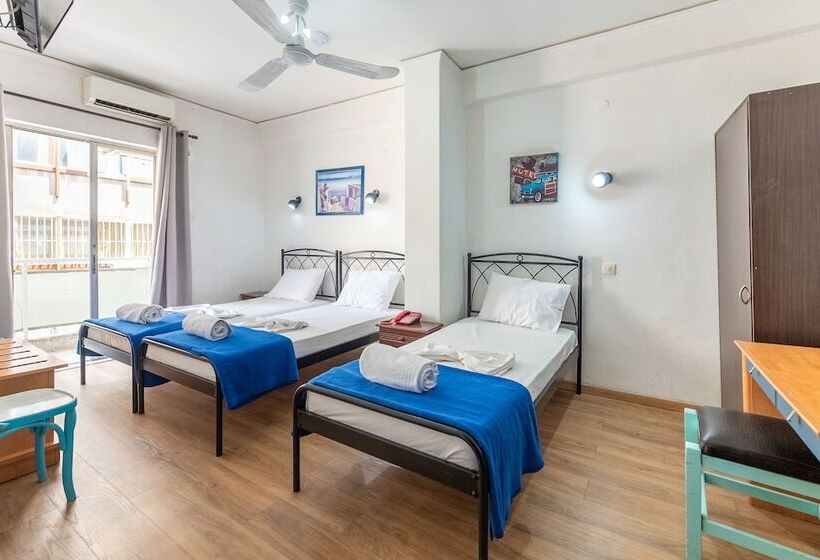 스탠다드 트리픔 룸 공동욕실, Sparta Team