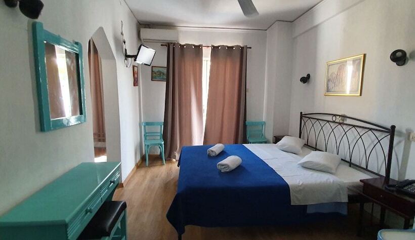 Chambre Familiale, Sparta Team