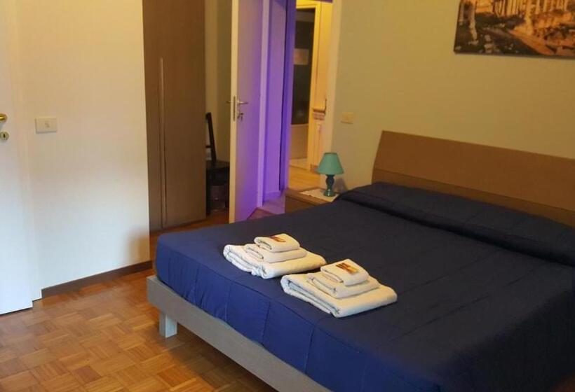 اتاق استاندارد سه نفره, Domina Romae B&b