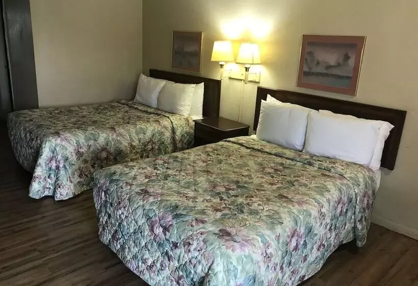 ２ダブルベッドのスタンダードルーム, Holiday Motel