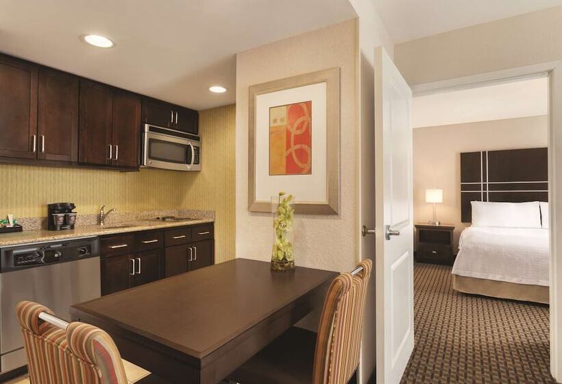 סוויטה, Homewood Suites By Hilton Joplin