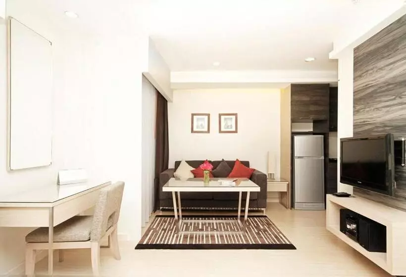 デラックスルーム, Classic Kameo Hotel & Serviced Apartments, Ayutthaya