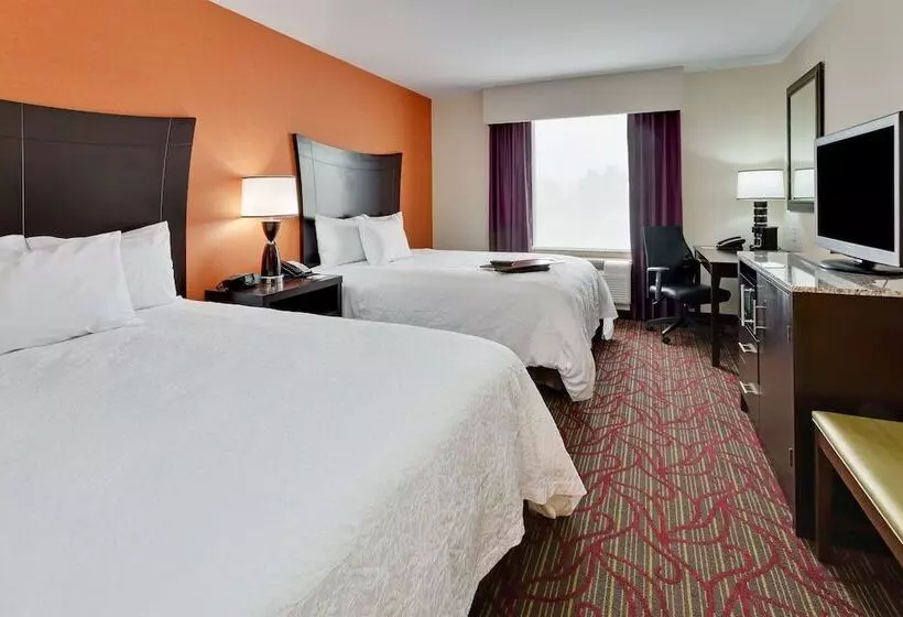 身障者適用スタンダードルーム, Hampton Inn Seneca Falls