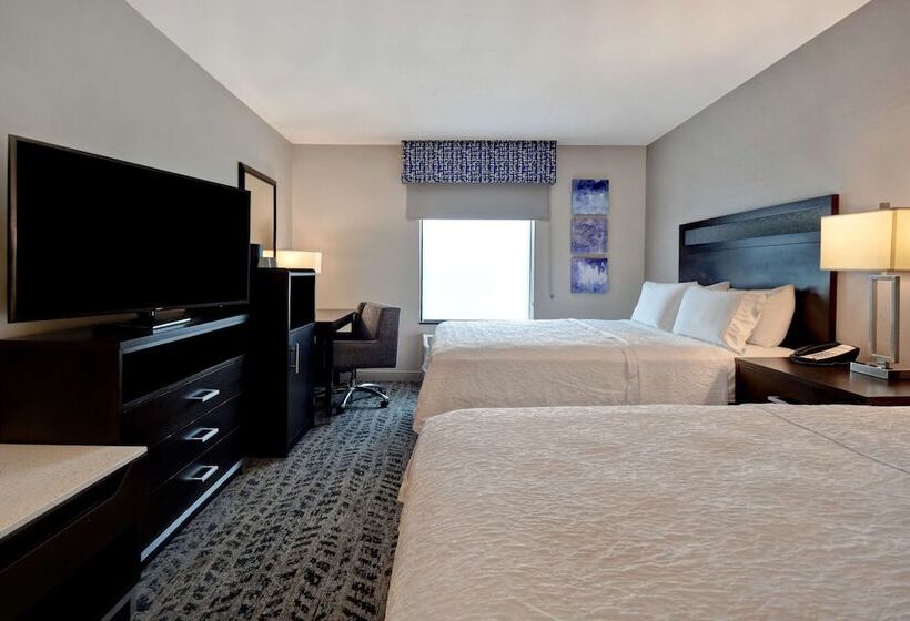 غرفة قياسية لذوى الاحتياجات الخاصة, Hampton Inn & Suites Columbia South Fort Meade Area