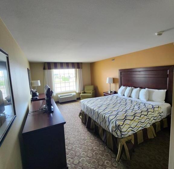 带大床的标准间, Highland Suites Extended Stay
