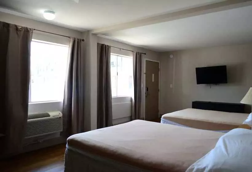 エコノミールーム, Merit Inn And Suites